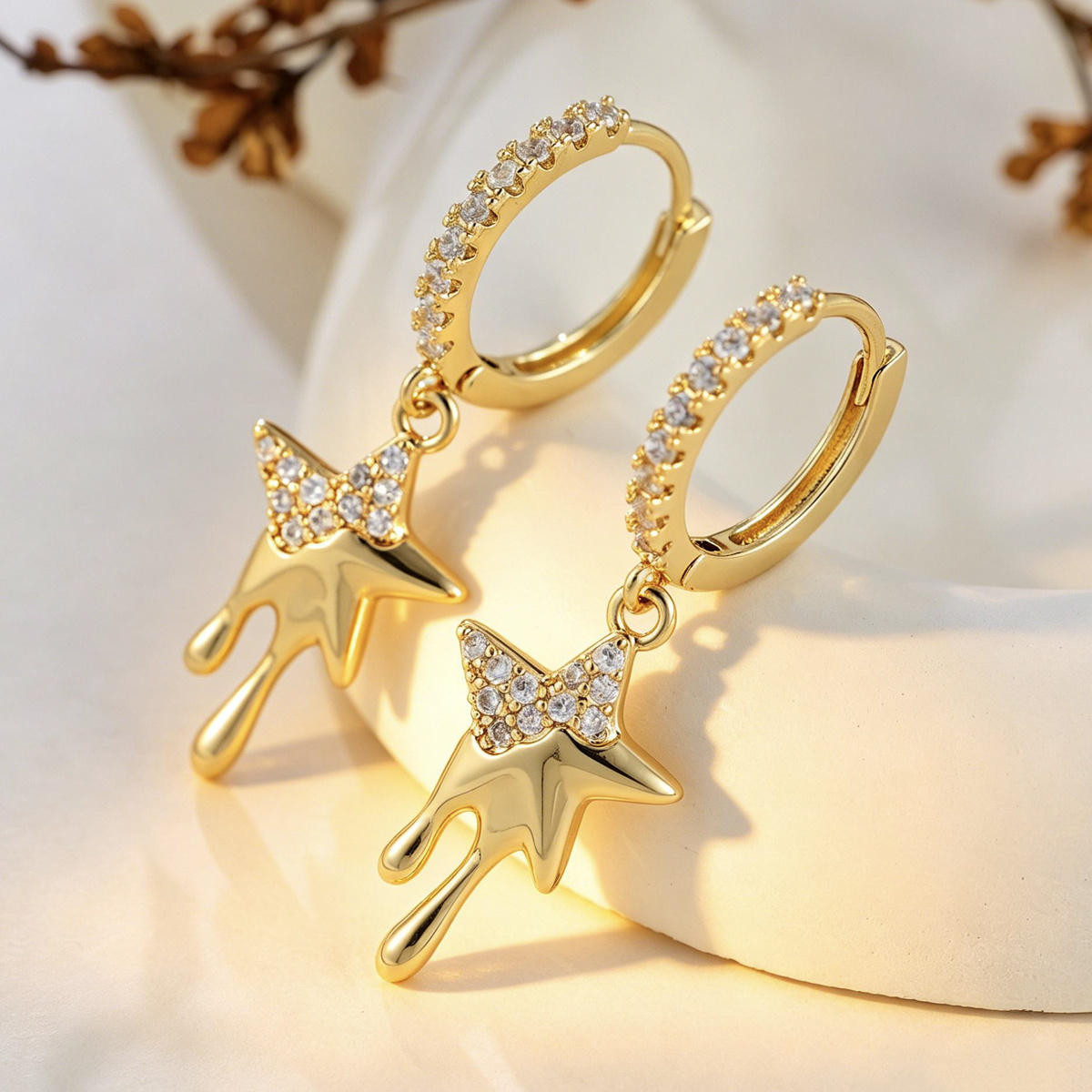 Meteor Pentagram Copper Inlaid Zirconia Earrings